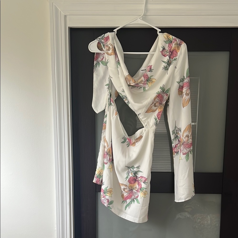 Superdown Cream Asymmetrical Dress with Cut Out